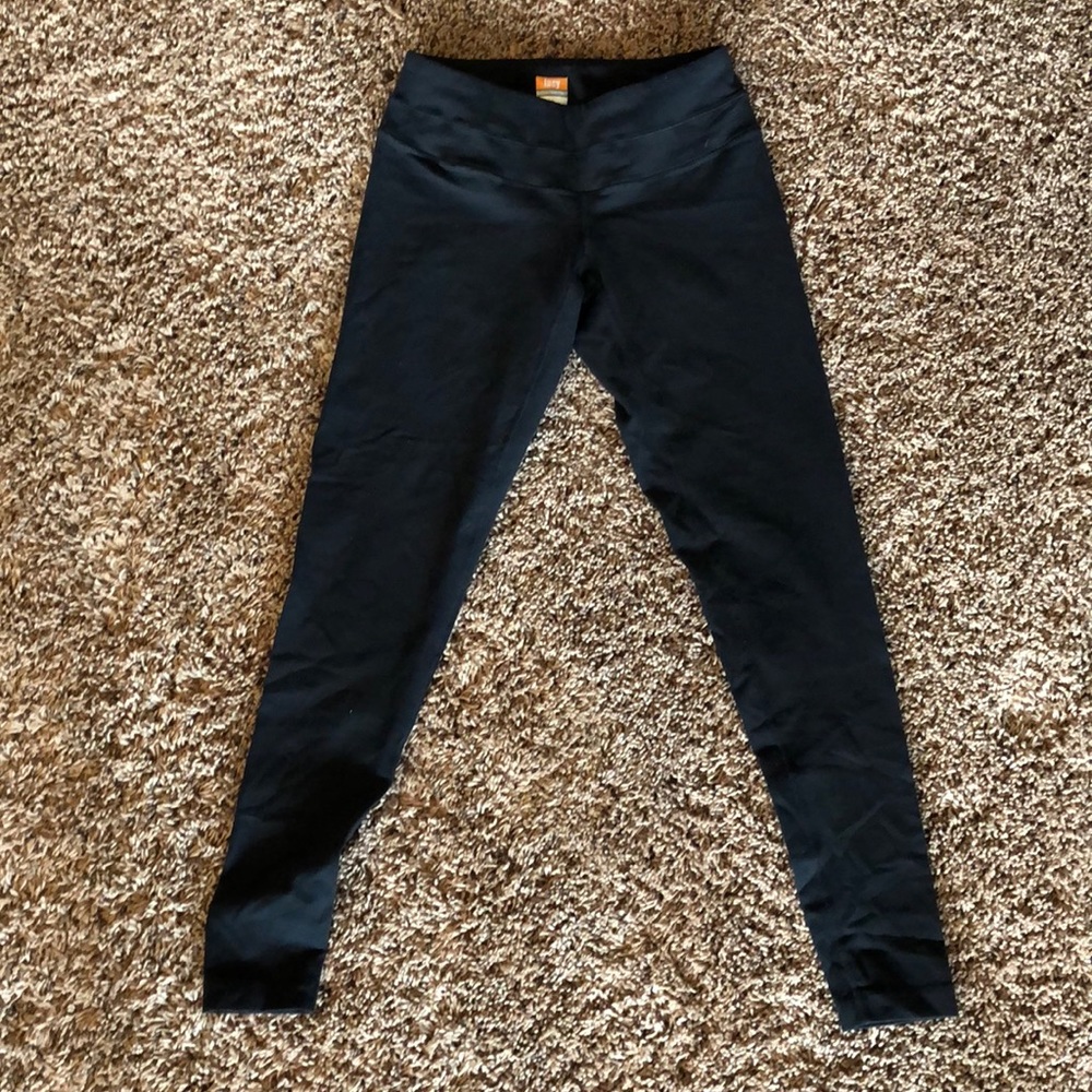 Black Lucy leggings size medium